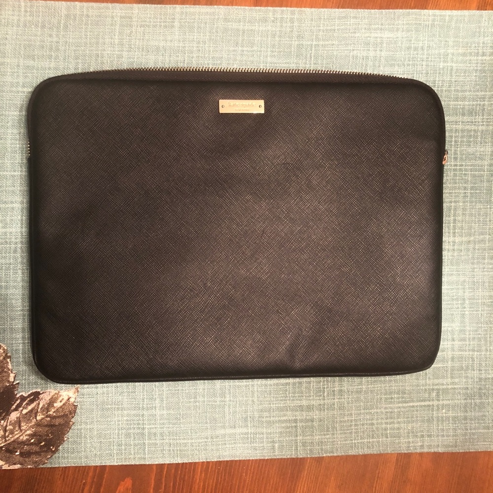 Kate Spade Laptop Sleeve, Never Used, 💯Authentic